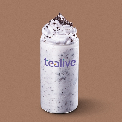 Snowy Cookies &amp; Cream Smoothie